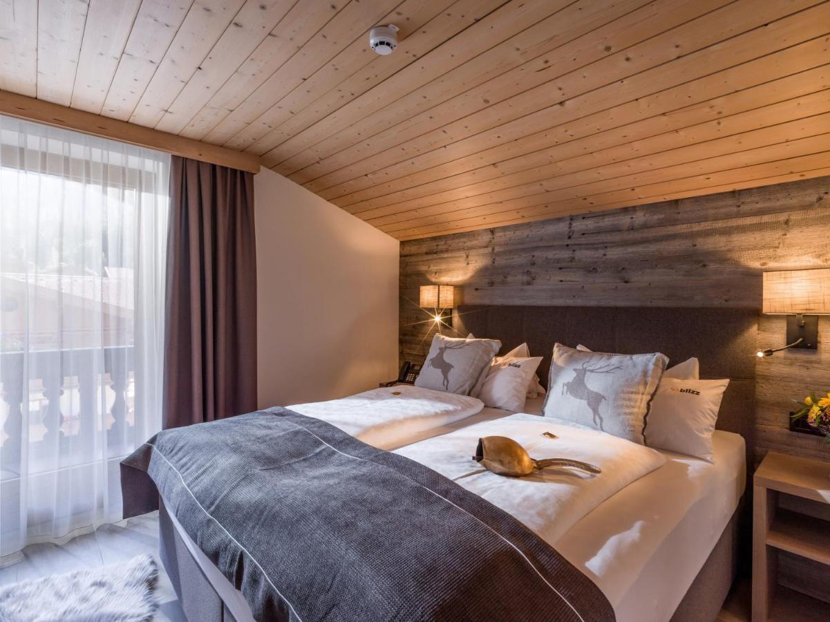 Hotel Blizz ฟิงเคนแบร์ก ภายนอก รูปภาพ
